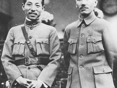 未公开的秘闻：张学良对蒋介石有三大如山之恩-福为文史 - 历史故事_文化解读_人物传记_国学经典